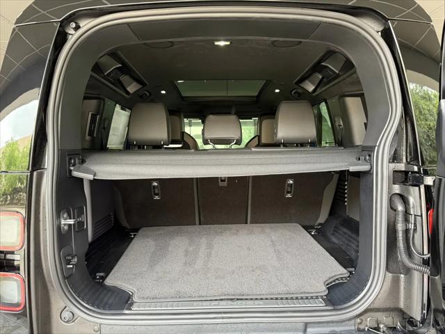 2026 Land Rover Defender P635 OCTA