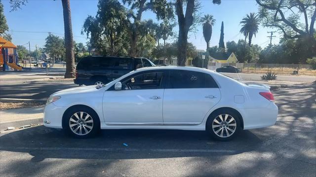 2011 Toyota Avalon Limited