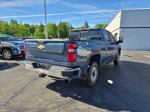 2024 Chevrolet Silverado 2500HD 4WD Crew Cab Standard Bed LT