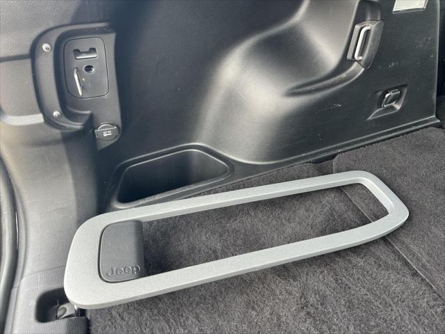 2015 Jeep Cherokee Sport