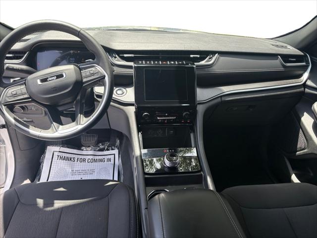 2024 Jeep Grand Cherokee Laredo 4x4
