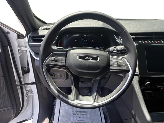 2024 Jeep Grand Cherokee Laredo 4x4