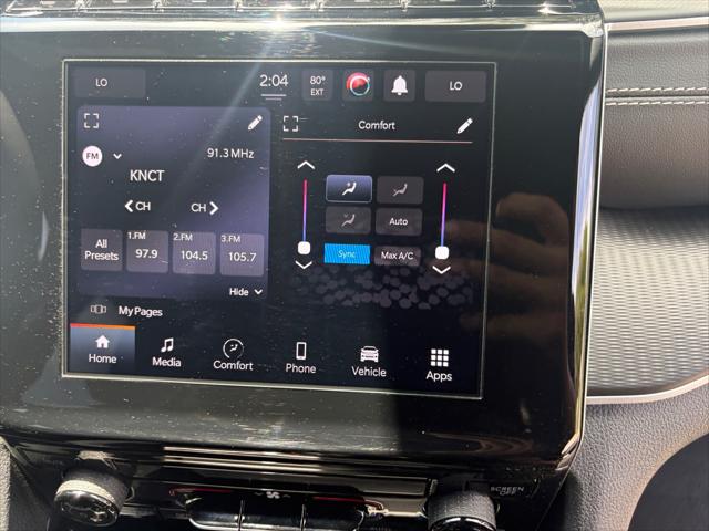 2024 Jeep Grand Cherokee Laredo 4x4