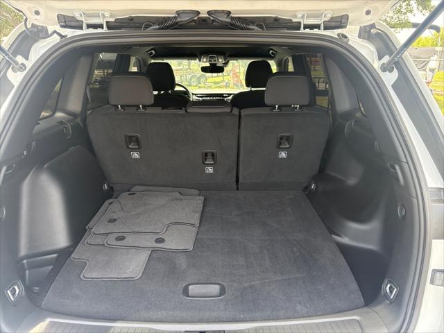 2024 Jeep Grand Cherokee Laredo 4x4