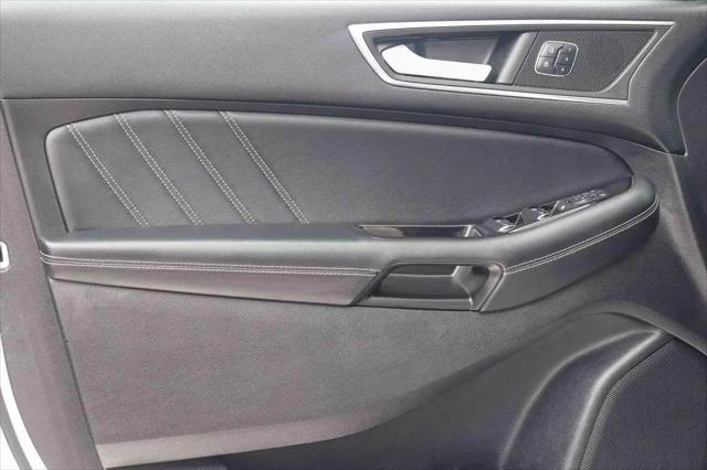 2016 Ford Edge Sport