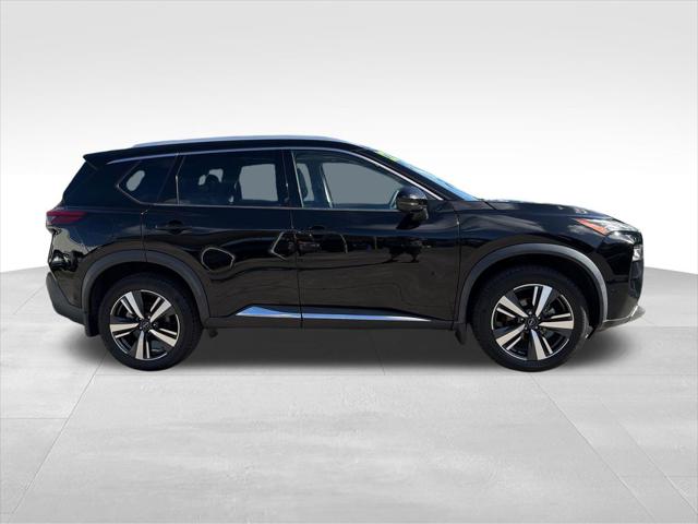 2022 Nissan Rogue SL FWD