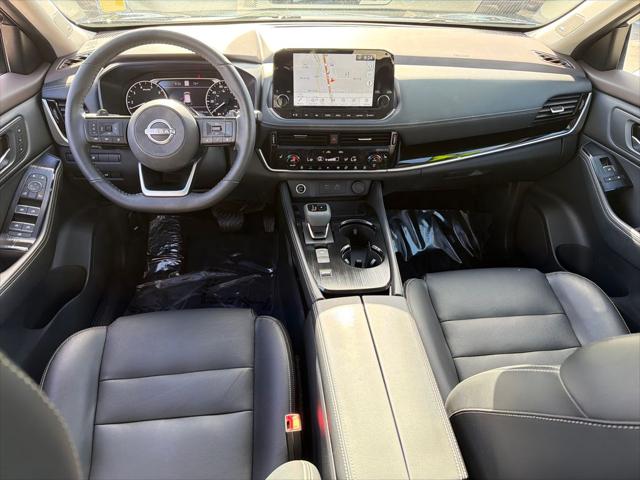 2022 Nissan Rogue SL FWD