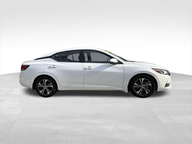 2022 Nissan Sentra SV Xtronic CVT