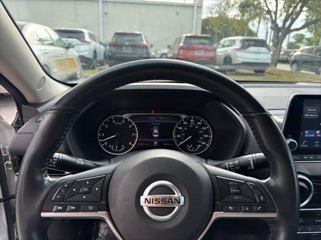 2022 Nissan Sentra SV Xtronic CVT