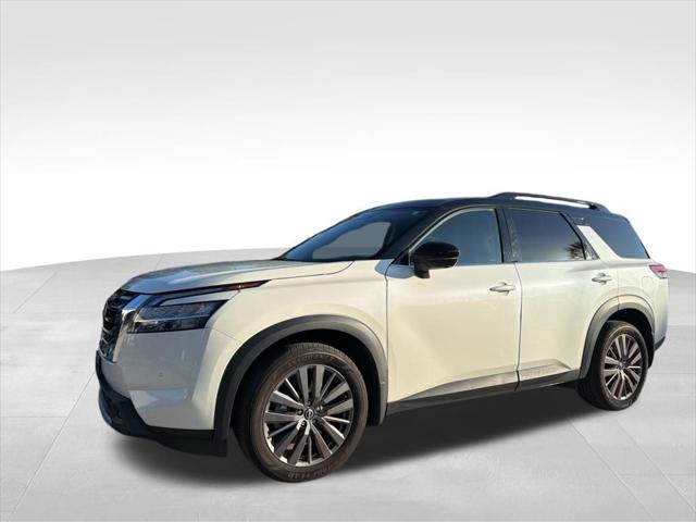 2023 Nissan Pathfinder SL 4WD