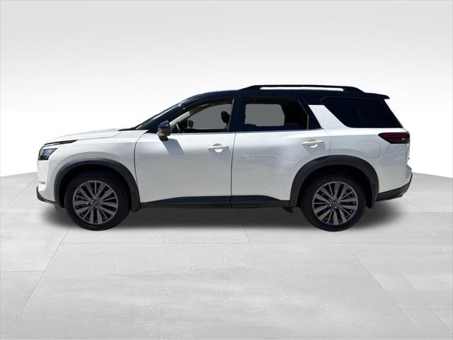 2023 Nissan Pathfinder SL 4WD