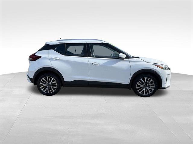 2023 Nissan Kicks SV Xtronic CVT