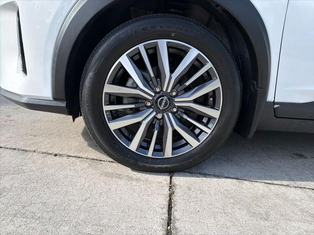 2023 Nissan Kicks SV Xtronic CVT