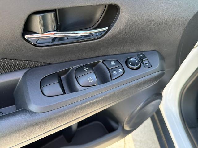 2023 Nissan Kicks SV Xtronic CVT
