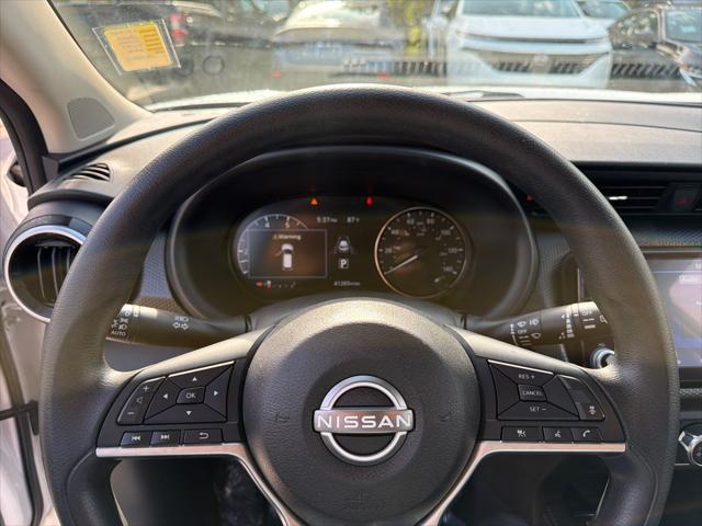 2023 Nissan Kicks SV Xtronic CVT