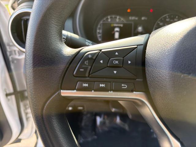 2023 Nissan Kicks SV Xtronic CVT