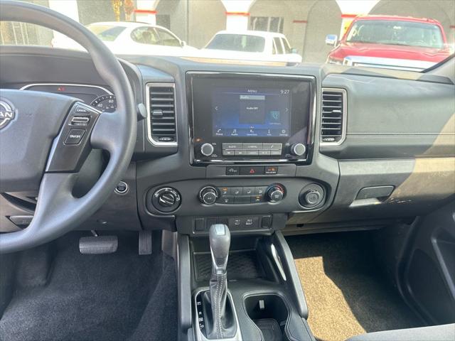 2024 Nissan Frontier Crew Cab SV 4x4
