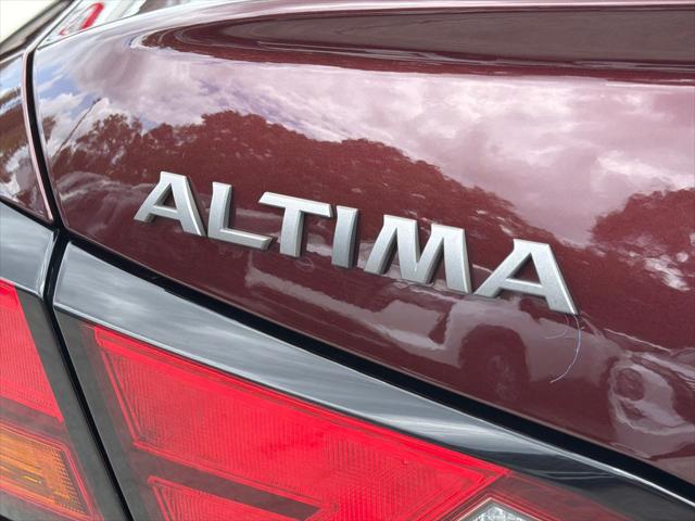 2024 Nissan Altima SV FWD
