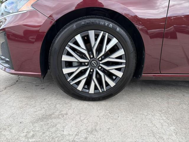 2024 Nissan Altima SV FWD