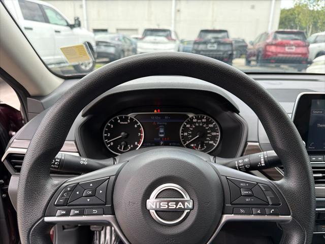 2024 Nissan Altima SV FWD