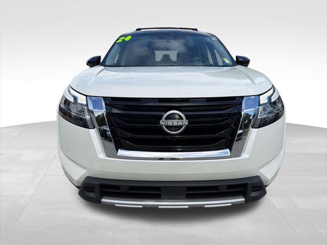 2024 Nissan Pathfinder Platinum 4WD
