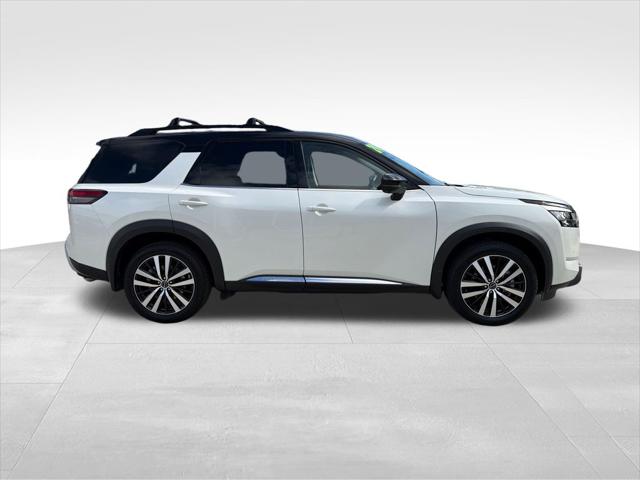 2024 Nissan Pathfinder Platinum 4WD