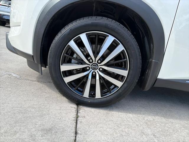 2024 Nissan Pathfinder Platinum 4WD