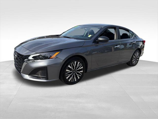 2024 Nissan Altima SV FWD