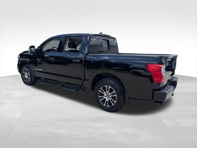 2024 Nissan Titan Crew Cab SV 4x2