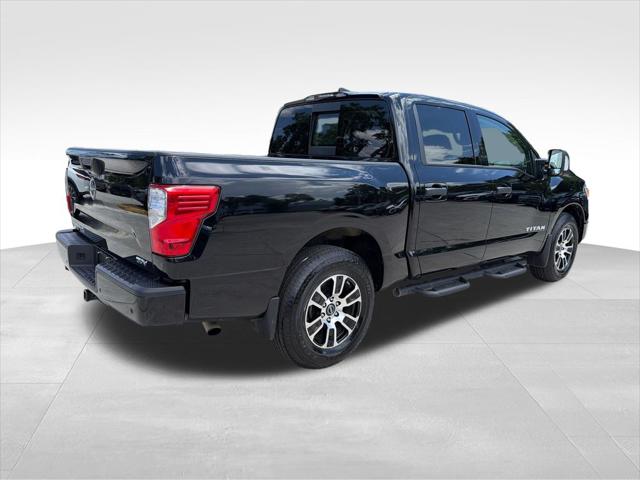 2024 Nissan Titan Crew Cab SV 4x2