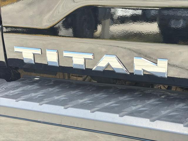 2024 Nissan Titan Crew Cab SV 4x2
