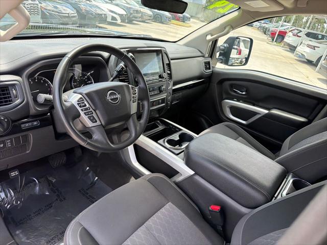 2024 Nissan Titan Crew Cab SV 4x2