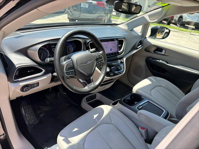 2021 Chrysler Pacifica Touring L