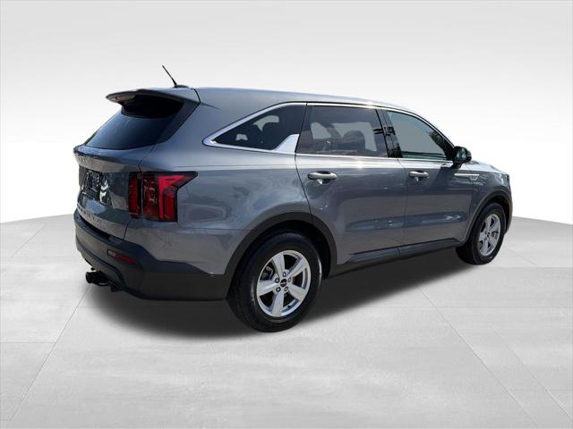 2022 Kia Sorento LX