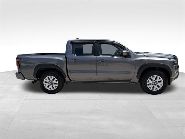 2022 Nissan Frontier Crew Cab SV 4x2
