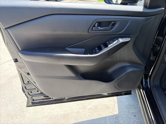 2024 Nissan Rogue S FWD