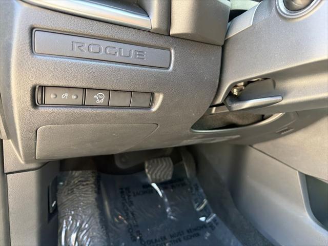 2024 Nissan Rogue S FWD