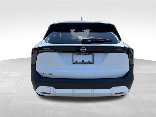 2025 Nissan Kicks SV FWD