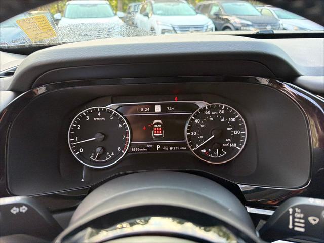 2025 Nissan Pathfinder SL 4WD