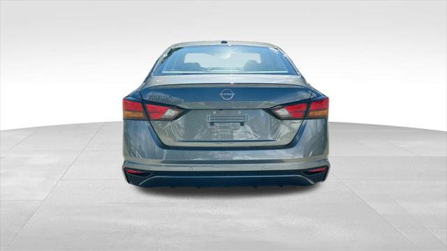 2025 Nissan Altima S FWD