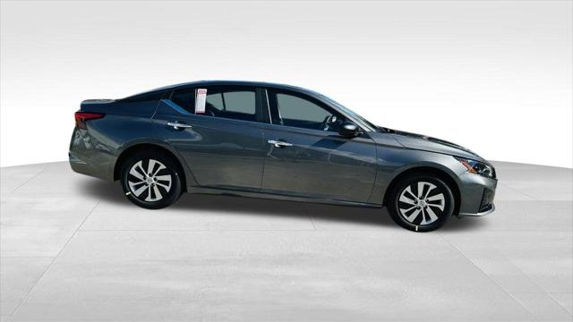 2025 Nissan Altima S FWD
