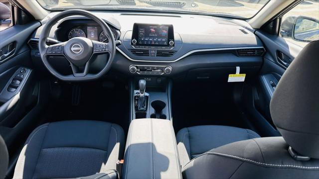 2025 Nissan Altima S FWD