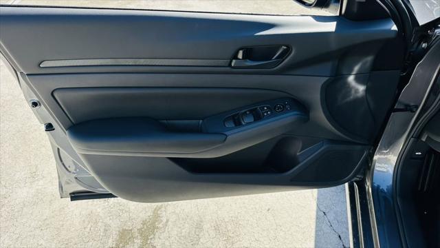 2025 Nissan Altima S FWD