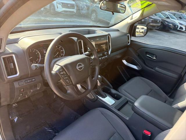 2025 Nissan Frontier Crew Cab SV 4x2