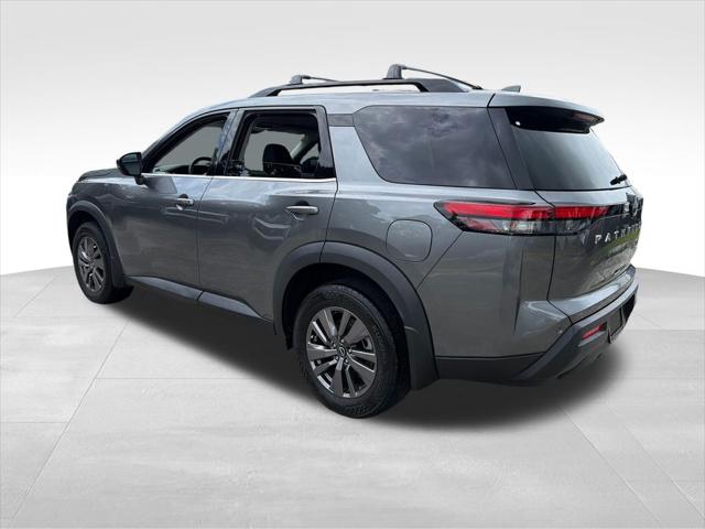 2023 Nissan Pathfinder SV FWD