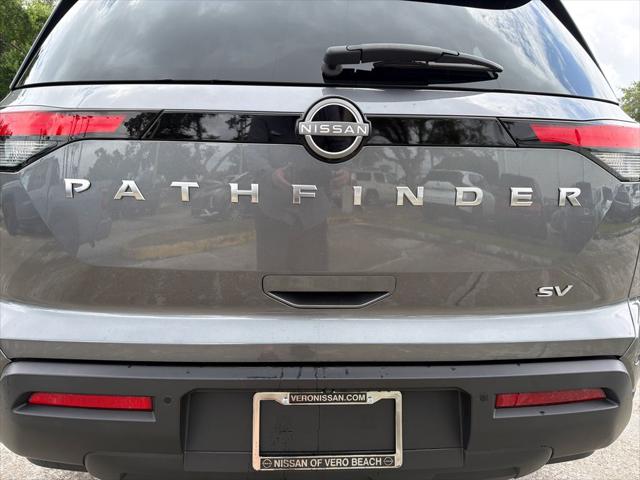 2023 Nissan Pathfinder SV FWD