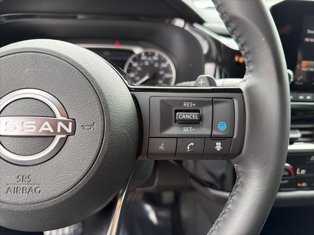 2023 Nissan Pathfinder SV FWD