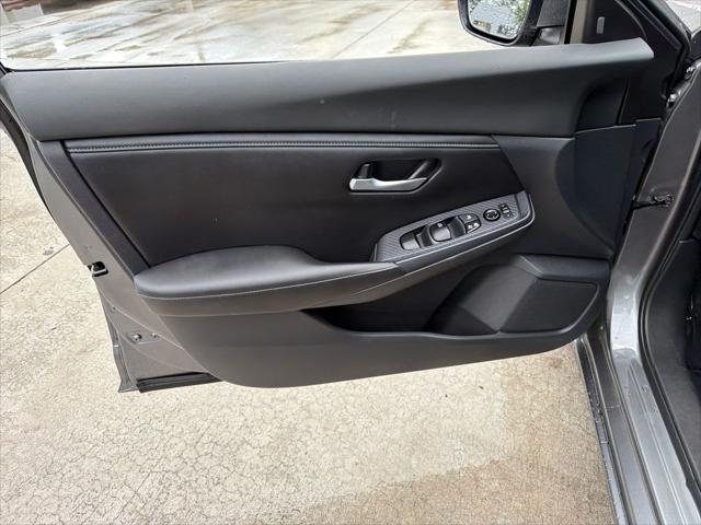2023 Nissan Sentra SV Xtronic CVT