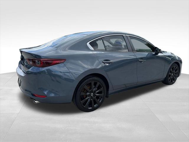 2023 Mazda Mazda3 2.5 S Carbon Edition