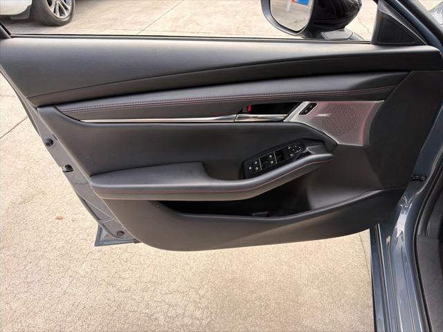 2023 Mazda Mazda3 2.5 S Carbon Edition